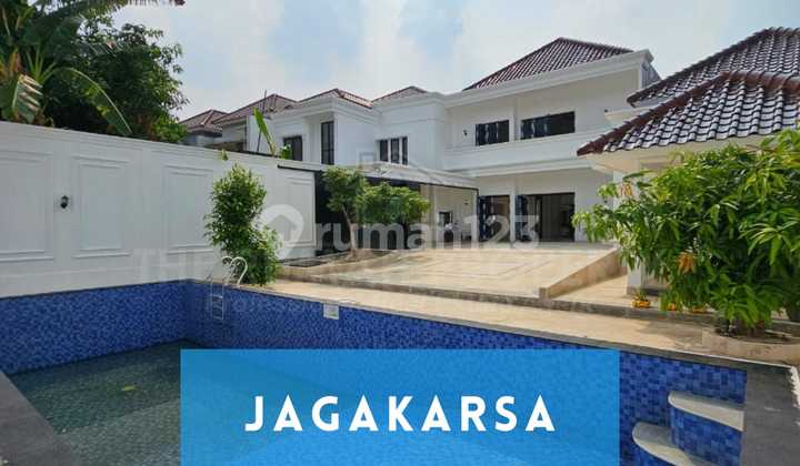 Rumah Mewah Private Pool Jagakarsa Fasilitas Karoake Basket dll