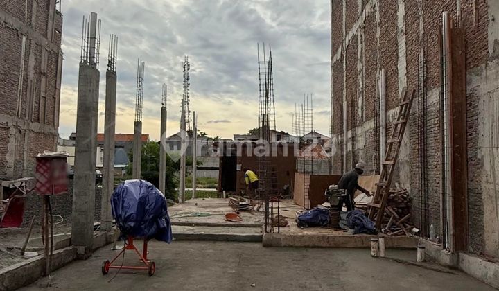 3-Storey House in Jagakasa Within a Cluster with Easy Toll Access 2