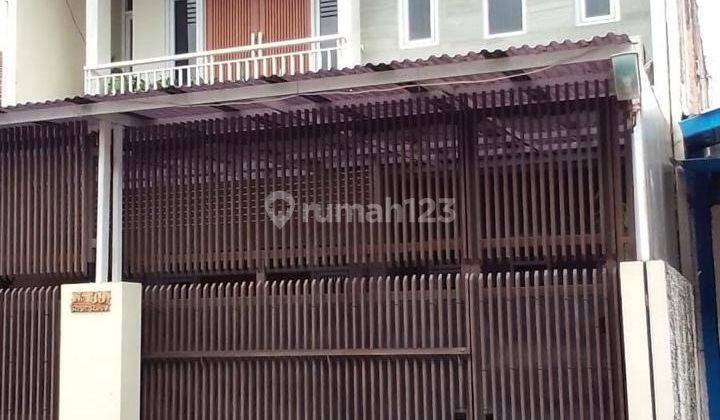 Rumah 2 lantai dekat pintu tol Pasteur 2