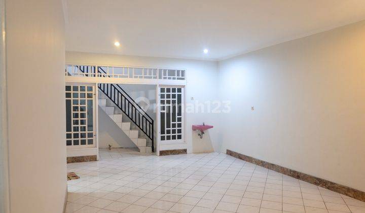 Jual Cepat Rumah Siap Huni Taman Cibodas 2