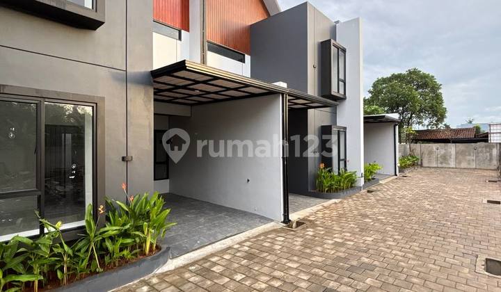 Rumah Baru Scandinavian Dalam Cluster 2