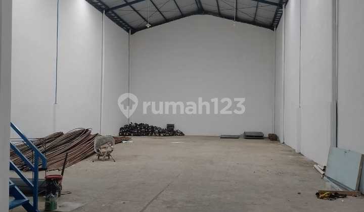 For Rent Warehouse 330 M2 Industrial Area Km 13 Balikpapan
