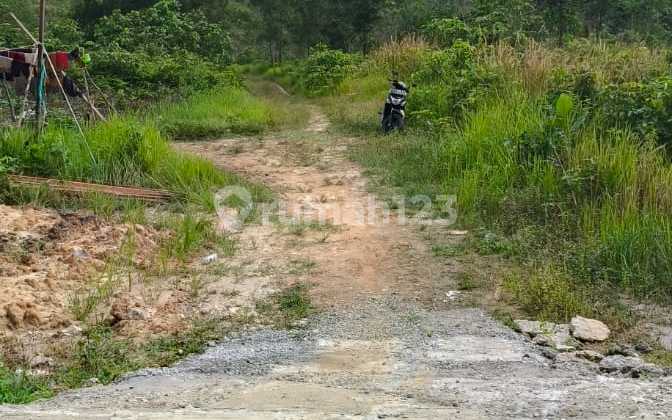 For Sale 394 M2 Plot of Land Located on the Connecting Road from Transad to Batakan Stadium, Balikpapan