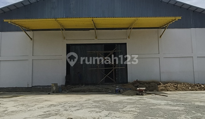 Warehouse for Rent 2,000 M2 Industrial Area KM 13 Balikpapan Warehouse for Rent 2,000 M2 Industrial Area KM 13 Balikpapan