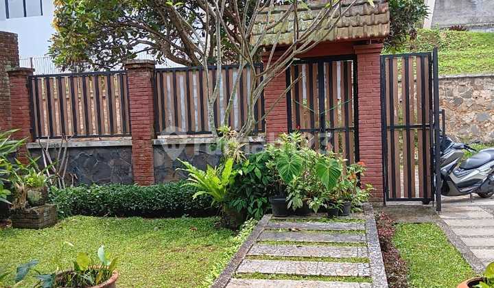 Dijual Rumah 2 Lantai Komplek Setiabudi Regency Bandung 2