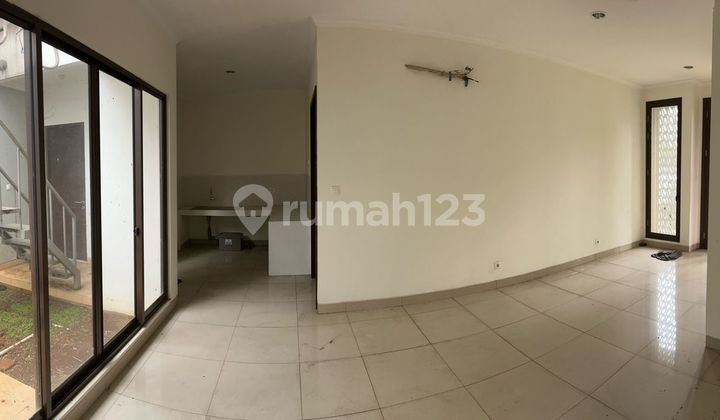 Dijual Rumah Siap Huni Summarecon Cluster Cynthia Bandung 2