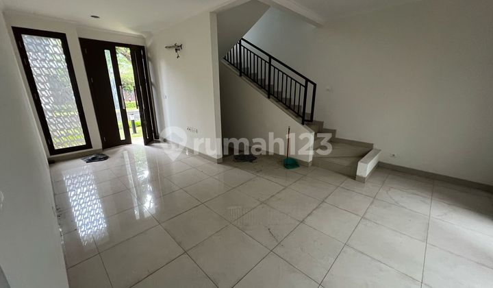 Dijual Rumah Siap Huni Summarecon Cluster Cynthia Bandung