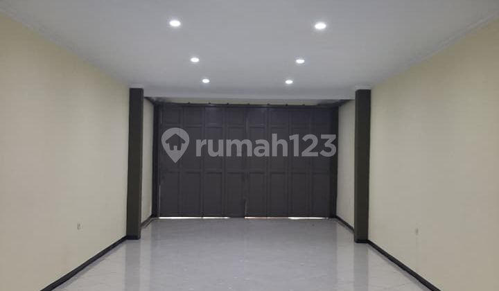 "Fast Rental Good Shop Ready to Use 3 Floors Extension Jakarta Antapani Bandung" "Fast Rental Good Shop Ready to Use 3 Floors Extension Jakarta Antapani Bandung"