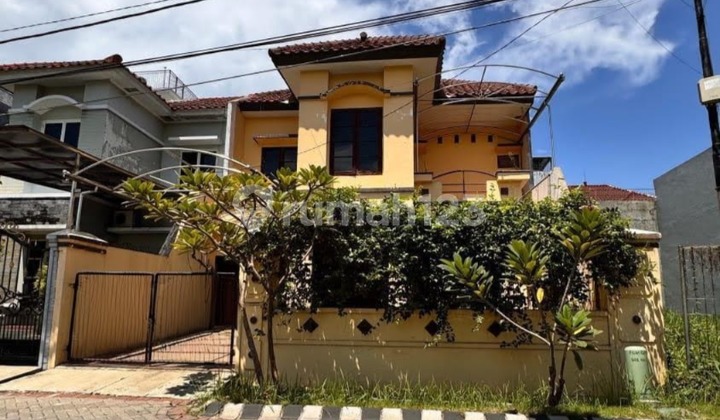 DIJUAL RUMAH DI DHARMAHUSADA MAS 1