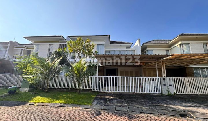 DIJUAL RUMAH TERAWAT DI MAIN ROAD WISATA BUKIT MAS