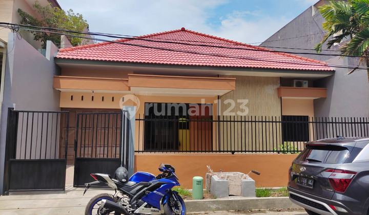 DIJUAL RUMAH BARU 1 LANTAI DI MANYAR