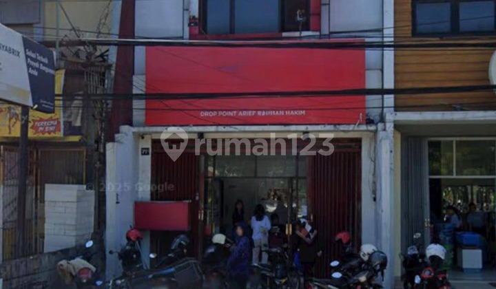 Bw18 For Rent 2-Story Ready-to-Use Shop House with Strategic Location and SHM in Arief Rahman Hakim, Surabaya