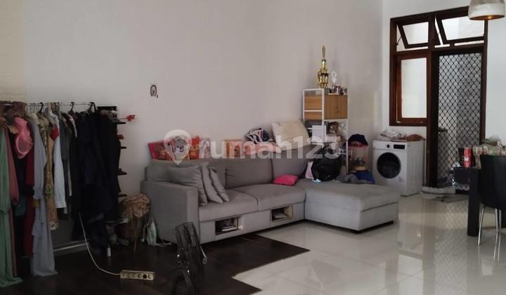 foto lainnya dijual rumah siap huni di