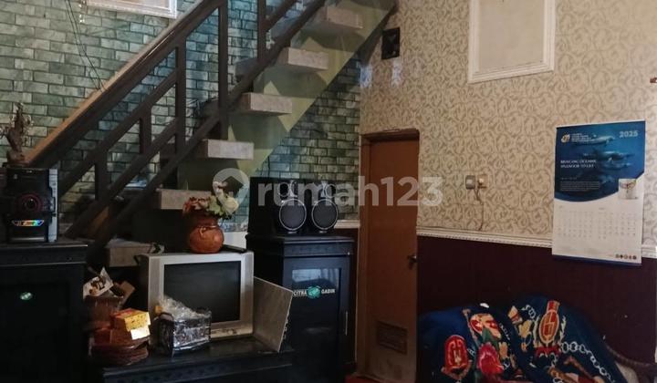 Dijual Rumah Hook di Sambikerep, Pakal 2