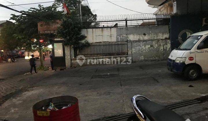 Rumah Lama Hitung Tanah Di Jalan Riau Bandung 1