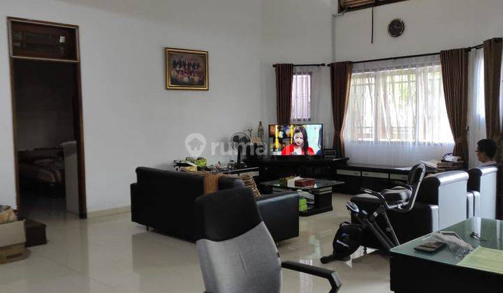 Rumah Terawat Di Pasteur Belakang BTC Bandung 2