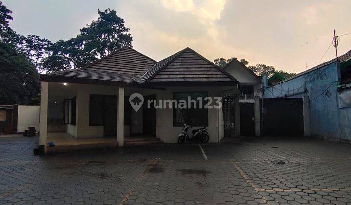 Rumah Hook Cocok Untuk Kantor Atau Tempat Usaha  2