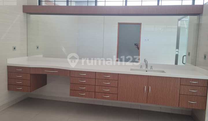 Disewakan Rumah Mewah Di Pondok Hijau 2