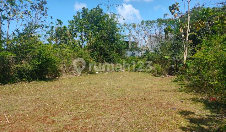 Tanah Jimbaran 10 menit dari GWK Bali Indonesia strategis dekat Pepito Supermarket Jimbaran 