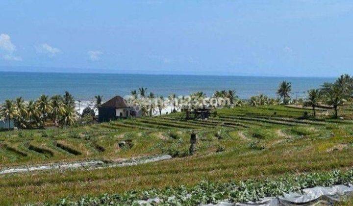 Dijual lahan selemadeg timur' Luas 1460 meter view laut hanya 10 menit dari akses Pintu TOL Soka Antosari Tabanan 
Lokasi 35 menit ke pantai Canggu tanah Lot
10 menit dari Pantai klecung
30 menit dari pantai Gangga Tabanan,
1 Km dari pantai Klecung, 800 m 1