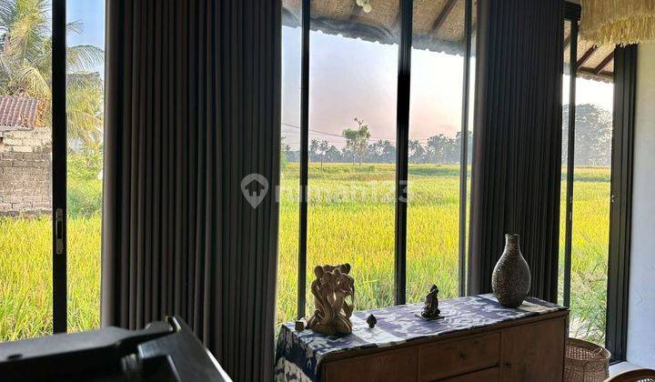 For Rent Villa Ubud Most Beautiful Rice Fields View.*10 Minutes From Central Ubud, Monkey Forest,*40 Minutes From Canggu Nyanyi Beach,*5 Minutes From Rusters Cafe,3 Bedroom 3 Bathroomfully Furnished Kitchen, Washing Machine, Service Area, Fast  2