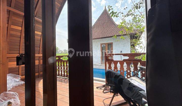 For Rent Villa Ubud Gianyar Bali "mitra Village Tunon" Most Beautiful Rice Fields View.*10 Minutes From Central Ubud, Monkey Forest,*40 Minutes From Canggu Nyanyi Beach,*5 Minutes From Rusters Cafe,3 Bedroom 3 Bathroomfully Furnished Kitchen, Washing Mach 1