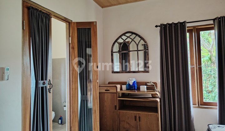 Di rental villa 10 menutes from Central Ubud Bali mongkey forest 5 menutes from RUSTERS KAFE Sayan Di rental villa 10 menutes from Central Ubud Bali mongkey forest 5 menutes from RUSTERS KAFE Sayan