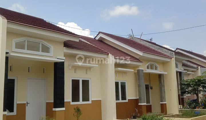 Rumah Minimalis 7 Menit Dari Stasiun 1