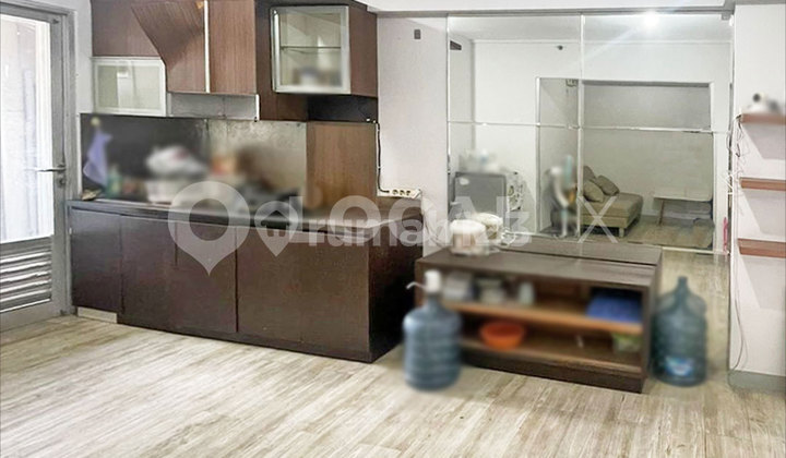 Gading Nias Residence Tower Chrysant 10th Floor, Kelapa Gading, North Jakarta