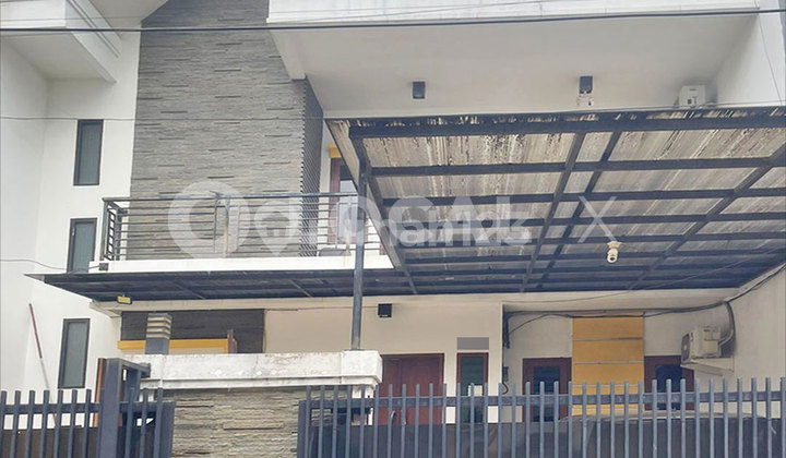 Rumah Imperial Gading, Kelapa Gading, Jakarta Utara Rumah Imperial Gading, Kelapa Gading, Jakarta Utara