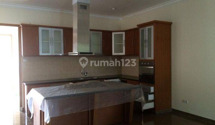 Townhouse Bagus Di Lebak Bulus Turun Harga 2