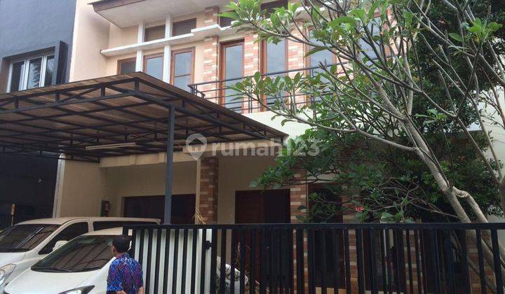 Townhouse Bagus Di Lebak Bulus Turun Harga 1