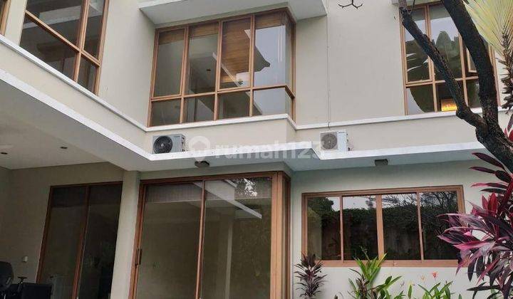 Nice Compound House In Pejaten Kemang 1