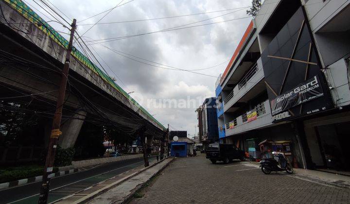 3 Ruko Gandeng Wolter Monginsidi 2