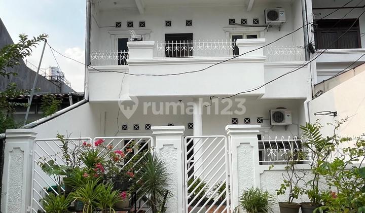 Rumah Bagus Di Pondok Bambu