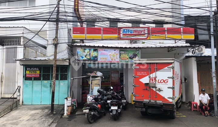 Rumah Tua di Pasar Baru 2