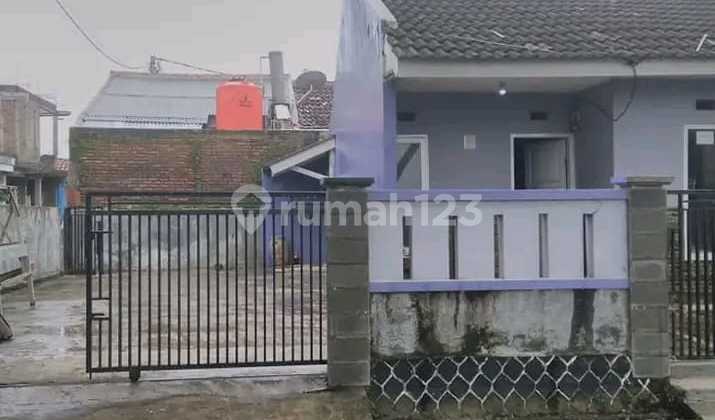 Turun Harga Rumah Luas Siap Huni Carport 2 Mobil Di Komplek Taman Cilenyi