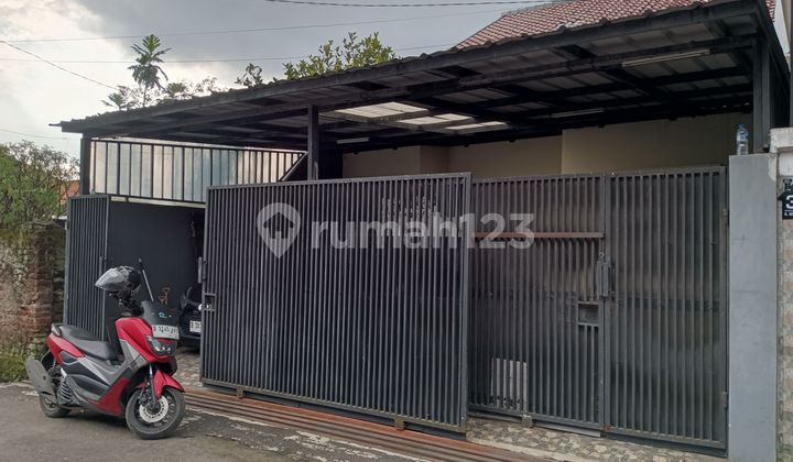 Rumah Luas Di Komplek Margahayu Raya Metro Bandung 2