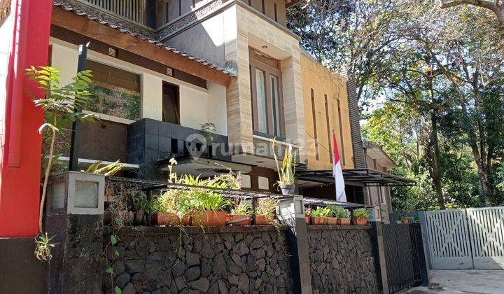 Jual Cepat Bln Ini Rumah 3 Lantai Dekat Setra Duta Bandung 1