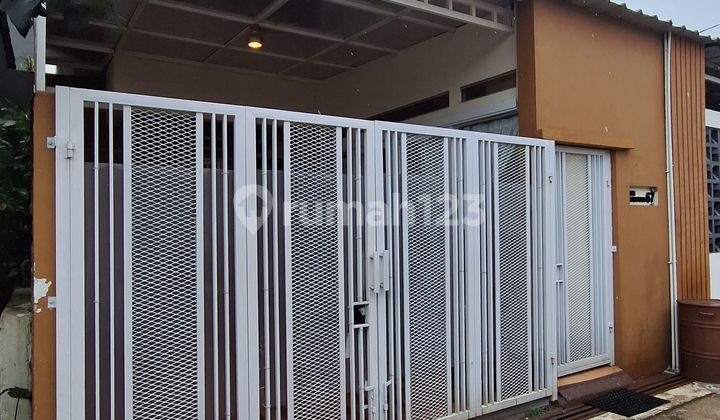 Rumah Cantik Dekat Kampus Stt Telkom Buah Batu Bandung