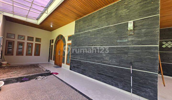 Turun Drastis Rumah Baru Renof Di Jln Kembar Bkr Suryalaya Bandung 2