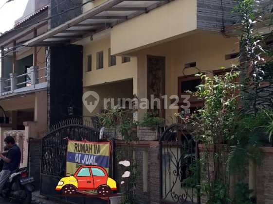 Rumah 3 Lantai Bangunan Kokoh Dekat Tol Buah Batu 2
