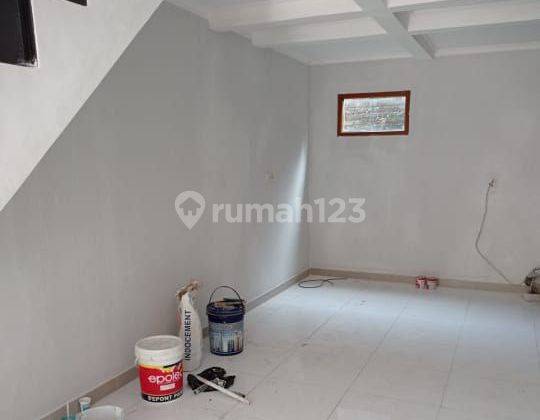 Rumah  2 Lantai Lokasi Strategis Di Margawangi Logam Bandung 2