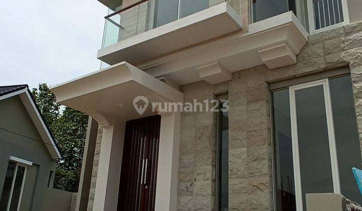Jual Rumah Sumber 3 Kamar Tidur  1