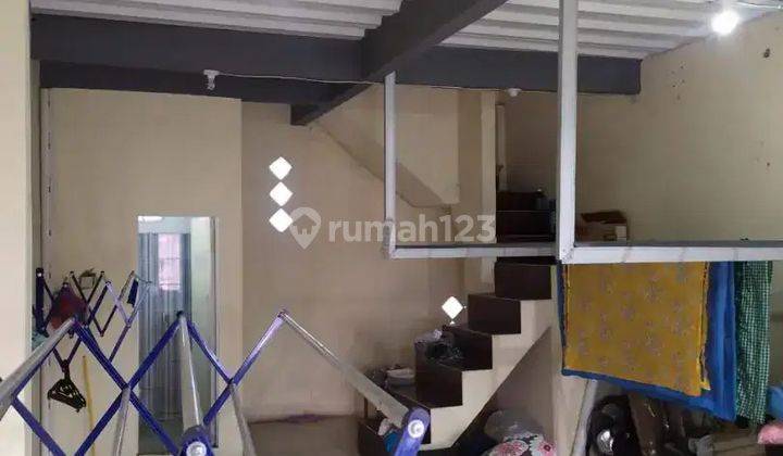 Dijual Ruko 3 Lantai di 
Bekasi
Bersebelahan Dengan Summarecon Bekasi 7