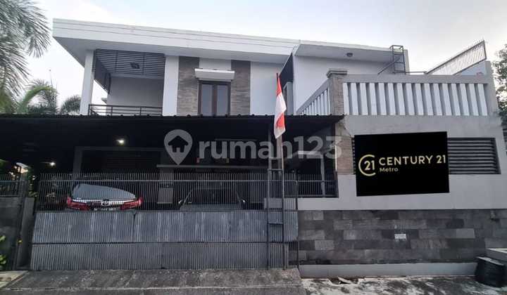 Dijual Rumah Cantik dan Nyaman Siap Huni di Pulo Gebang Permai Jakarta Timur 1