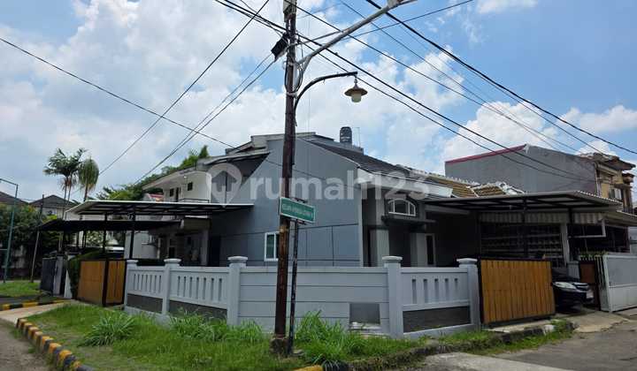 For Sale: Ready-to-Occupy Hook Residence in Sector 6 Gading Serpong
