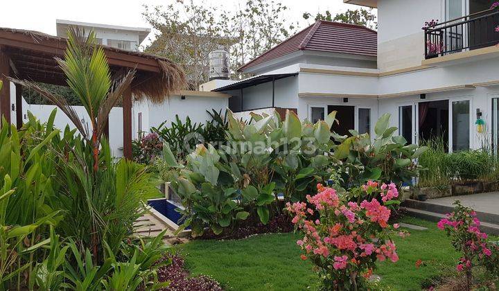 Quick sale of cheap villas with sea views in Pecatu 2