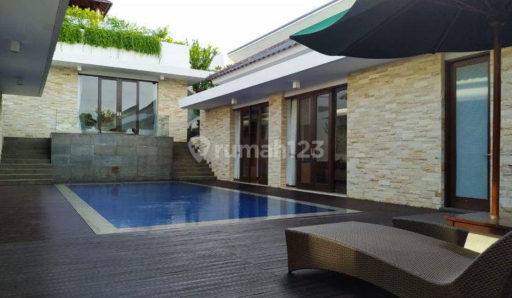 Villa Modern With Ocean View In Nusa Dua  1