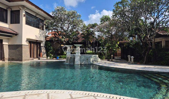 Very cheap than others.. bu land bonus villa 1300m2 di seminyak 2